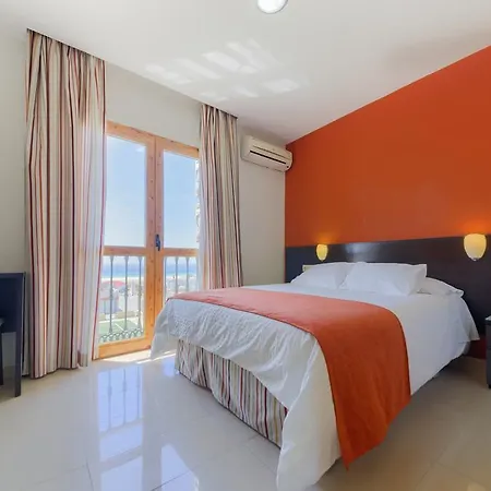 Hotel La Mirada *
