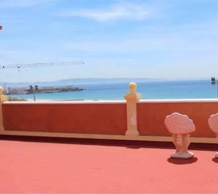 La Mirada Hotel *