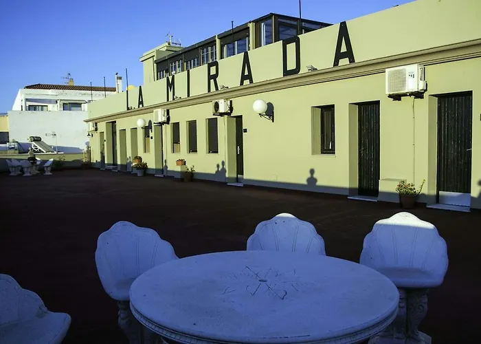 Otel La Mirada