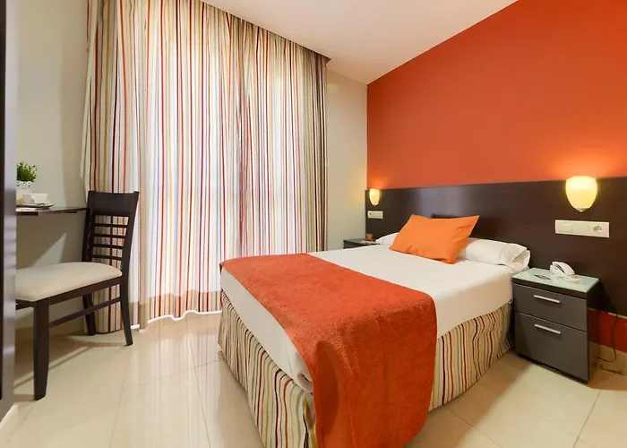La Mirada Otel