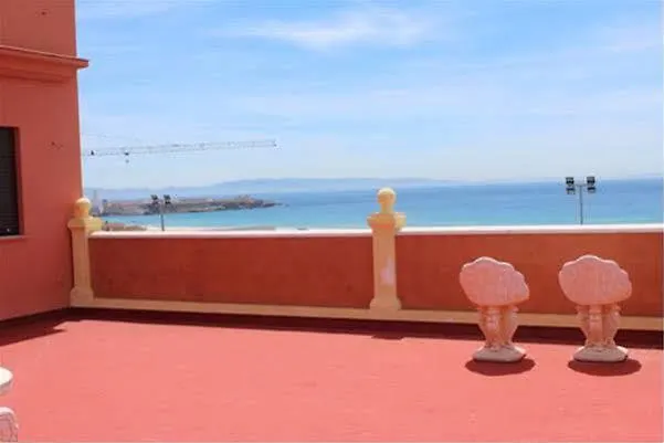 La Mirada Otel *