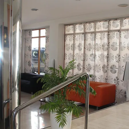Hotel La Mirada *